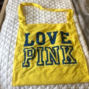 PINK beach bag/travel bag!